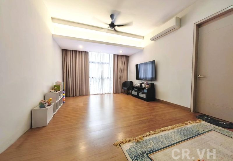 Lucent Residence @ twentyfive.7