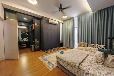 Lucent Residence @ twentyfive.7