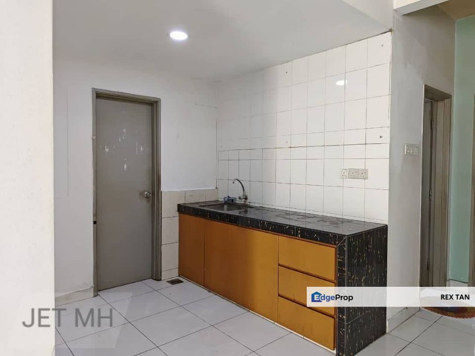 Laman Impian Bandar Botanic Klang , Ground Floor Town House For Sales, Selangor, Klang