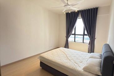 Gravit8 @ Klang South