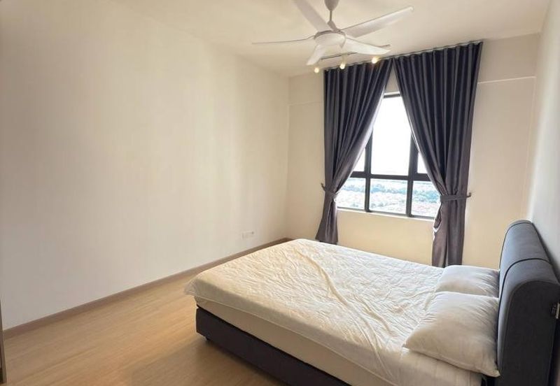 Gravit8 @ Klang South