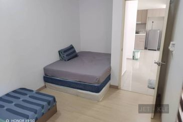 Gravit8 @ Klang South