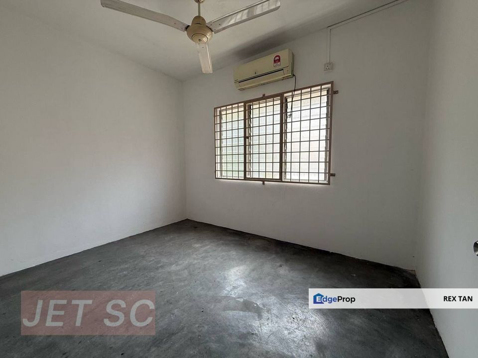 Bukit Tinggi 2 Klang , Middle Floor , Low Cost Flat For Sales, Selangor, Port Klang
