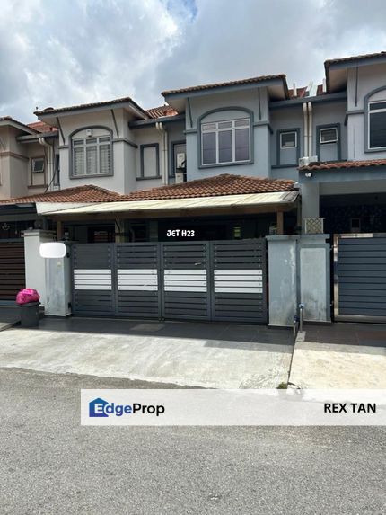 Klang Utama , Fully Renovated , Partially Furnished , 2 Storey House For Sales, Selangor, Klang