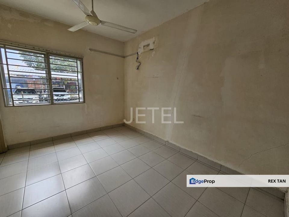 Pangsapuri Akasia Bandar Botanic Klang , Ground Floor Corner House For Sales, Selangor, Bandar Botanic/Bandar Bukit Tinggi