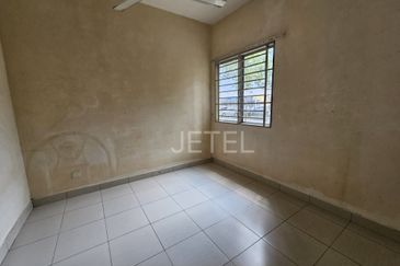 Pangsapuri Akasia, Bandar Botanic