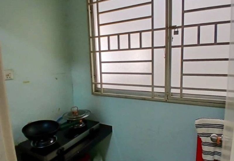 Seri Baiduri Apartments @ Setia Alam