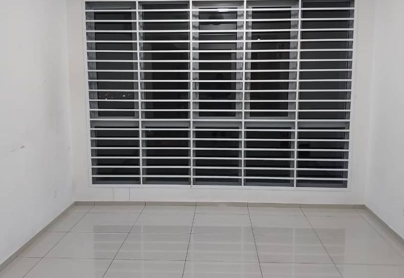 Adria Residence @ Gravit8