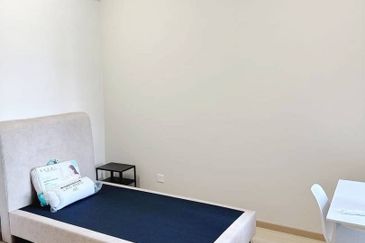 Gravit8 @ Klang South