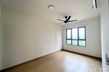 Adria Residence @ Gravit8