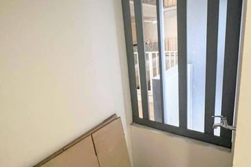 Adria Residence @ Gravit8