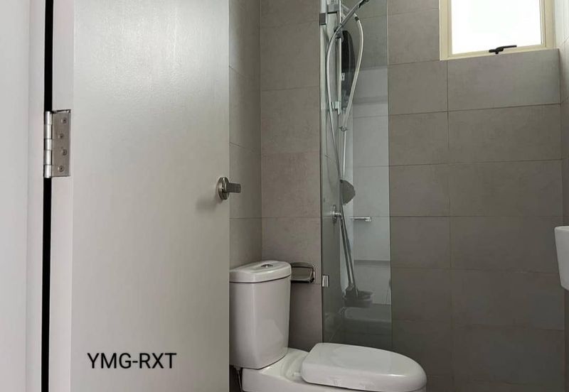 The Tresor @ Gravit 8 *