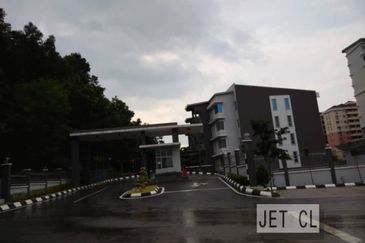 Pelangi Heights