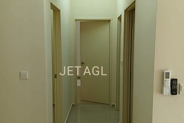 Gravit8 @ Klang South