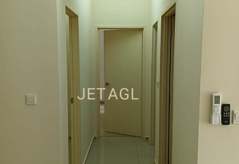 Gravit8 @ Klang South