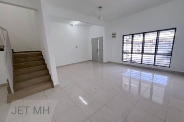 Taman Jenjarom Permai