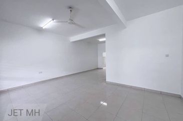 Taman Jenjarom Permai