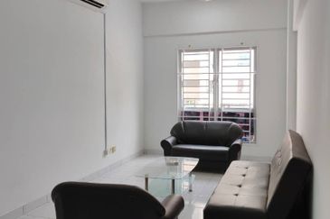 Trifolia 1 Apartment