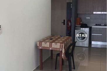 Gravit8 @ Klang South