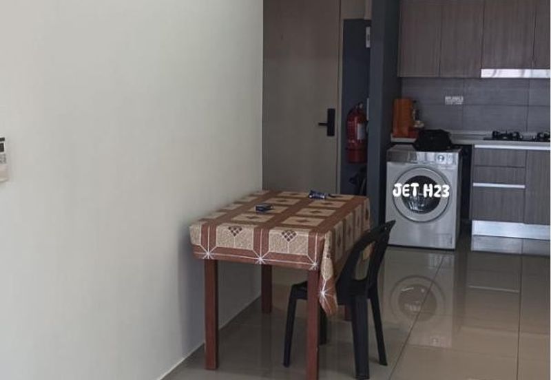 Gravit8 @ Klang South