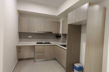 Gravit8 @ Klang South