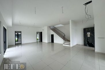 Bandar Tropicana Aman