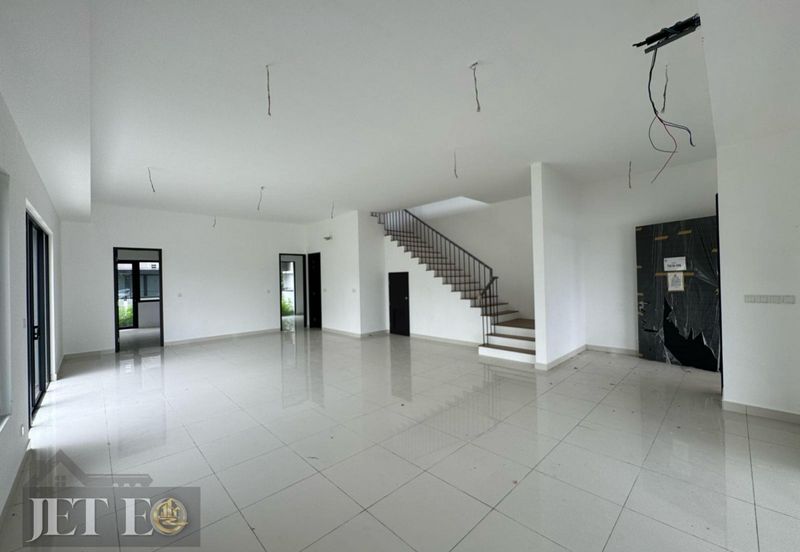 Bandar Tropicana Aman