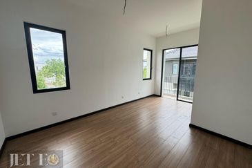 Bandar Tropicana Aman