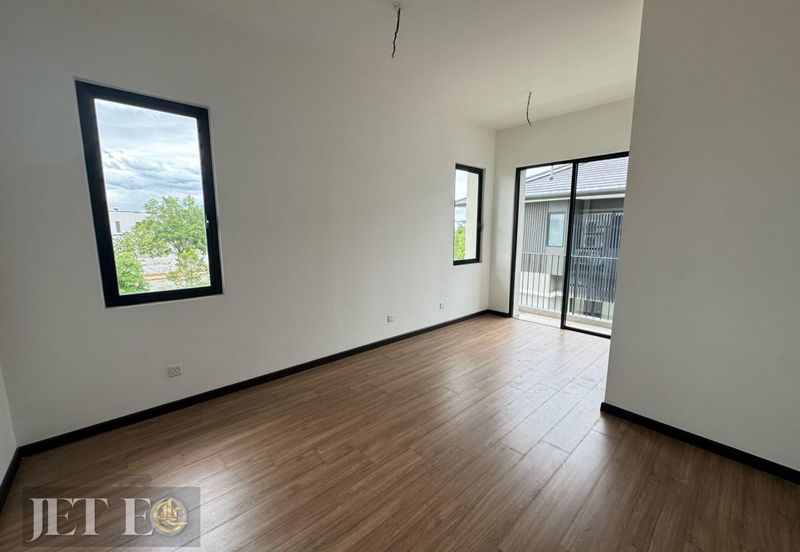 Bandar Tropicana Aman