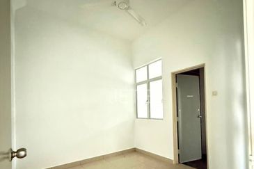 Taman Ehsan Jaya, Pendamaran