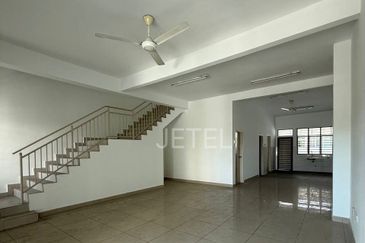 Taman Ehsan Jaya, Pendamaran