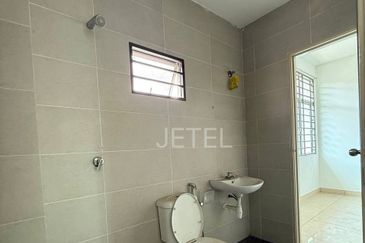 Taman Ehsan Jaya, Pendamaran