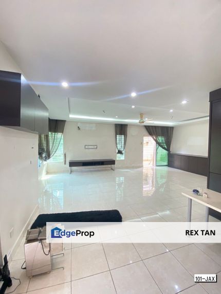 Aman Perdana Klang , Fully Renovated , 2 Storey Semi D House For Sales, Selangor, Klang