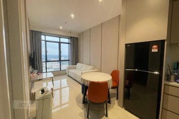 Hill10 Residence @ i-City