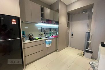 Hill10 Residence @ i-City