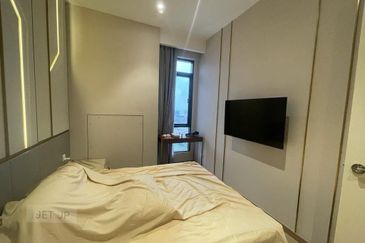 Hill10 Residence @ i-City