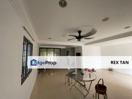 Kemuning Greenville In SHAH ALAM Double Storey EndLot House With Fully Renovated & Extra 5ft Land Unit For SALES, Selangor, Shah Alam