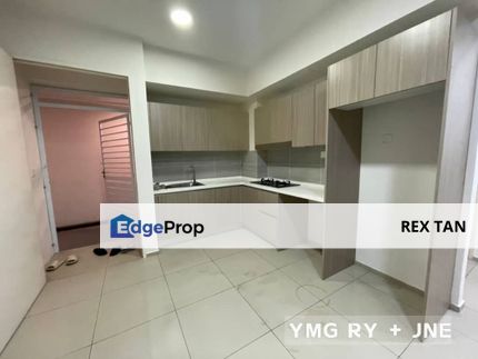 Limited Unit , Gravit8 , Condominium With Partially Furnished Unit For RENT, Selangor, Klang