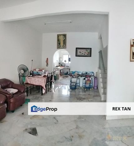 Hot Area , Taman Sentosa , Double Storey House With Table Top Unit For RENT, Selangor, Klang
