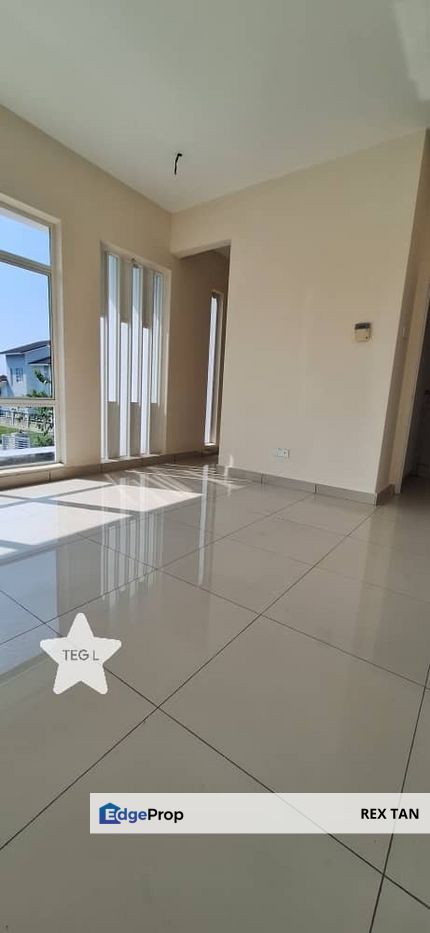 Seksyen U11 Shah Alam 2 Storey Semi D House for sales , Selangor, Shah Alam