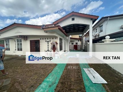 Taman mesra Klang 2 Storey Semi D Renovated Extended house for sales, Selangor, Klang