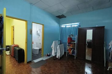 To Sale Taman bersatu kulai, semi D