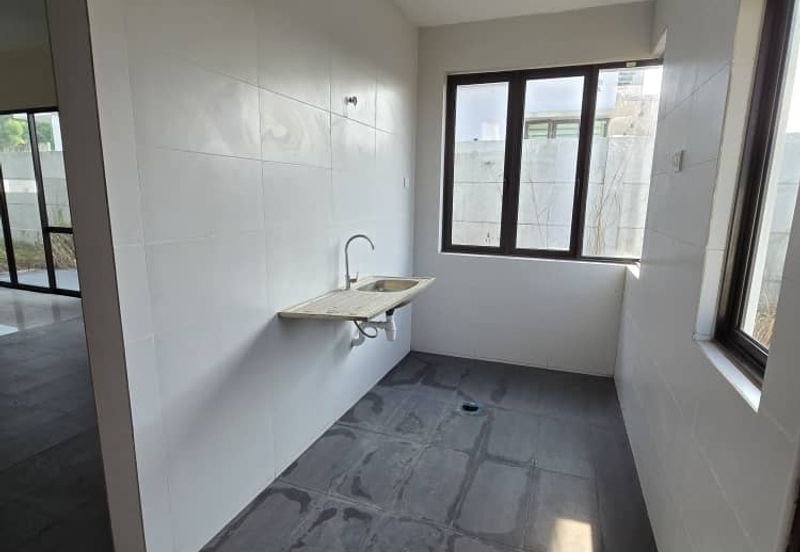 Senai Hill Residences