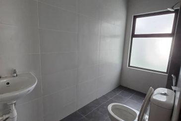 Senai Hill Residences