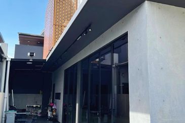 For Sale D'art@ taman tropika, kulai