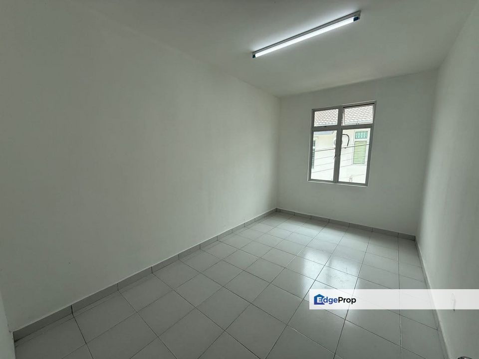 To Sale Taman Scientex Kulai, 2 Storey Terrace, Johor, Kulai