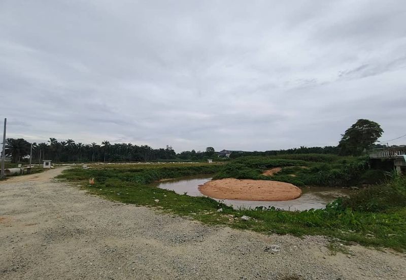 To Sale Agricultural Land (zoning Industrial)