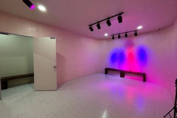 Akademik Suite @ Mount Austin