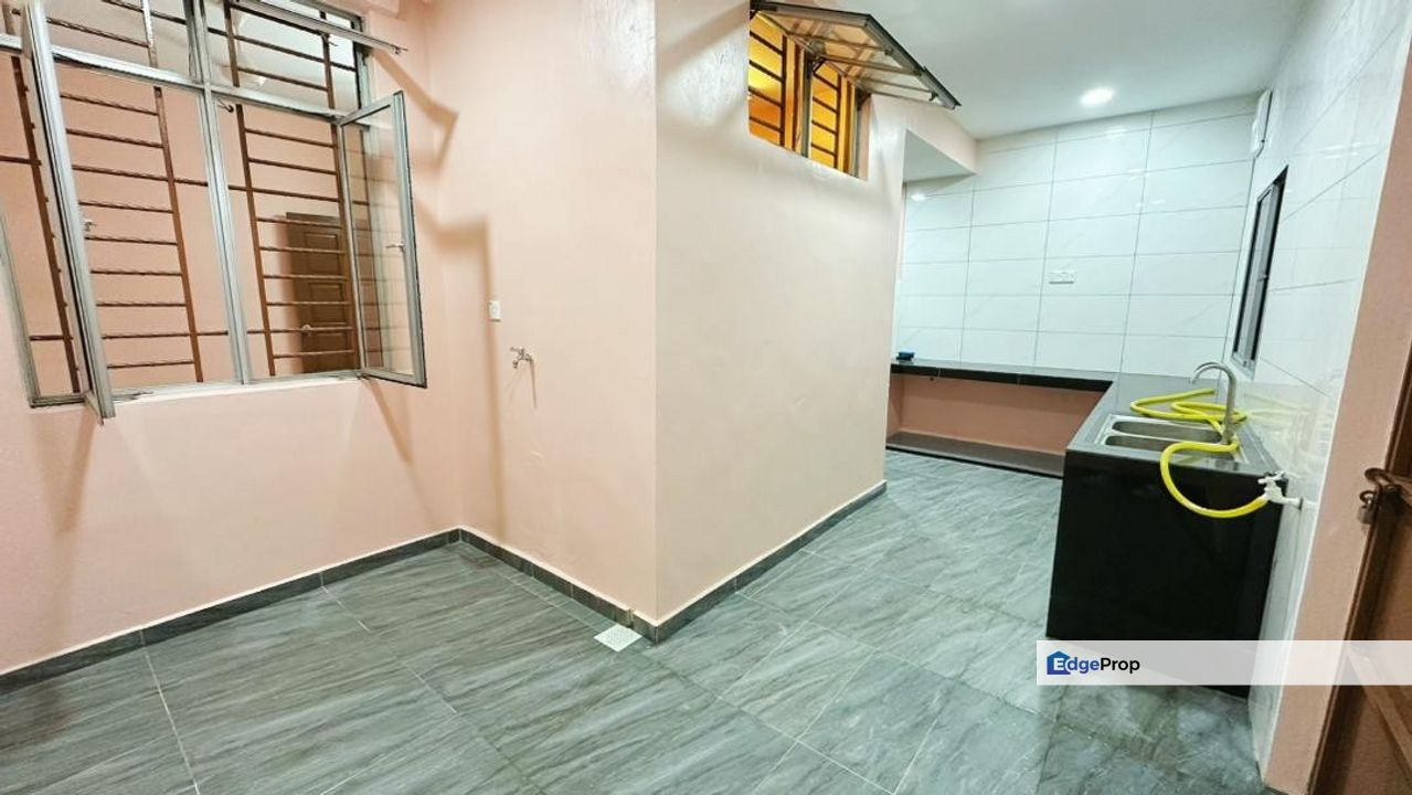 To Rent Bukit Indah, double storey, Johor, Johor Bahru