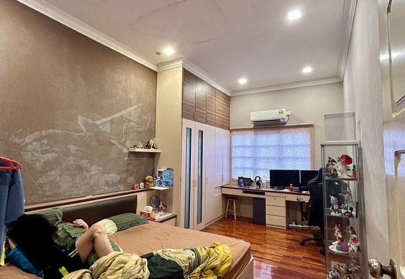 To Sale Bandar Putra Kulai, Palm Villa Gate B